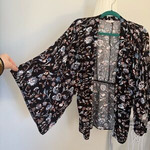Sim & Sam Kimono Open Cardigan Bell Sleeve Hippie Boho Top With Cinched Waist